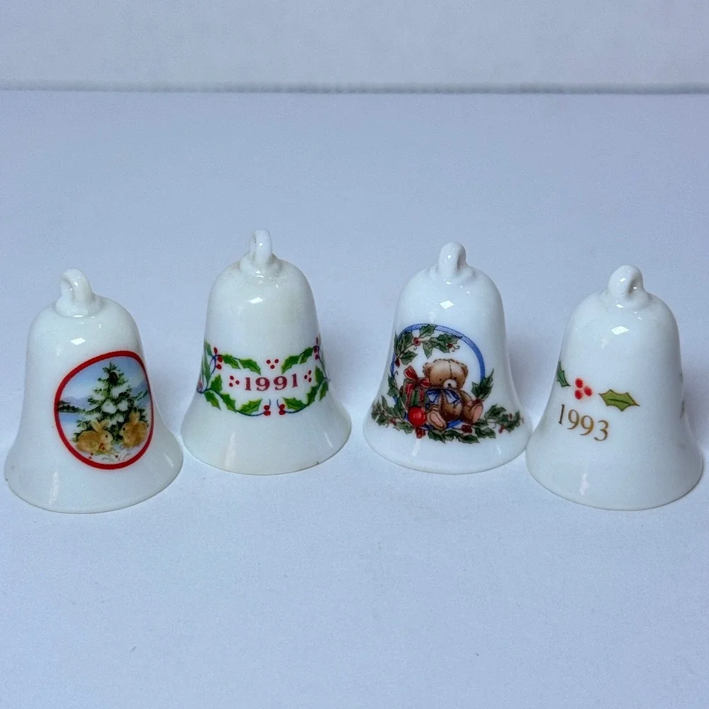 Hallmark Keepsake Miniature Thimble Bells 1990-1993 Series Set of 4 Boxed *